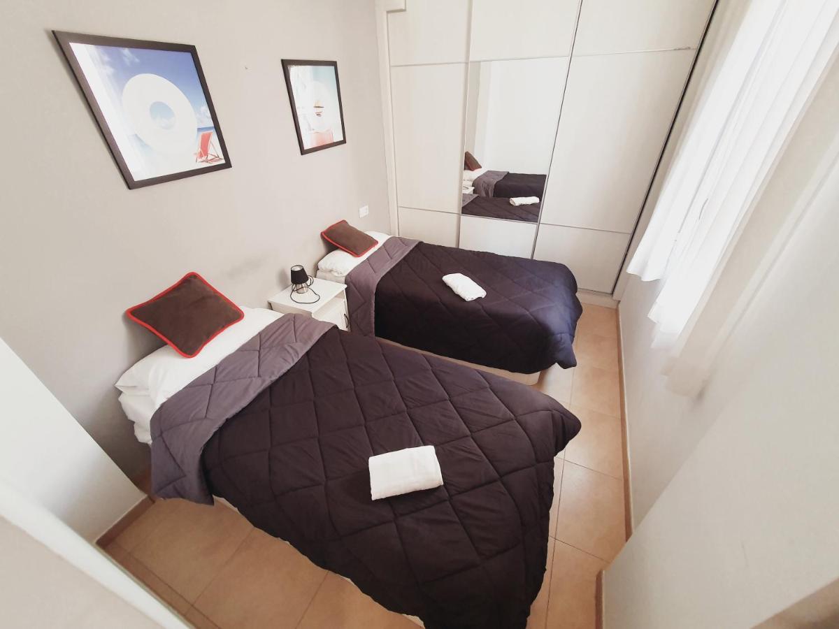 Luxury Apartments Puerto Valencia Exterior photo